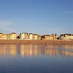 Salicorne Avec Vue Sur * Le Tréport