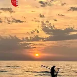 Salicorne Avec Vue Sur *